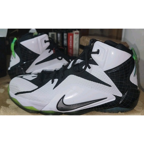 LeBron 12 'All Star' - Picture 9 of 16
